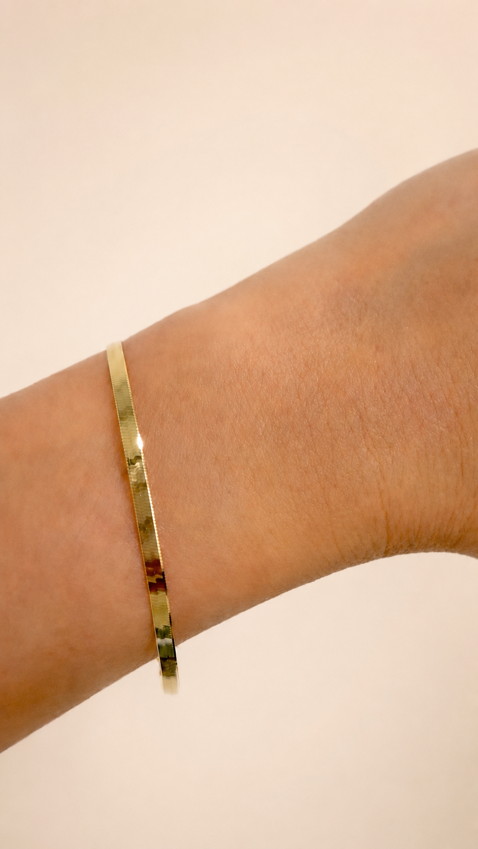 10K Gold Herringbone Bracelet – Classic Flat Italian Gold Bracelet