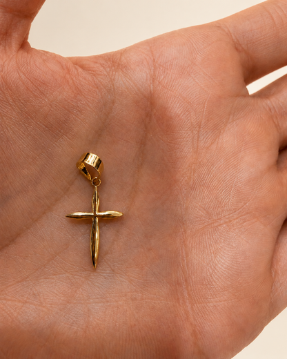 14K Gold Classic Cross Pendant – Elegant Religious Gold Charm